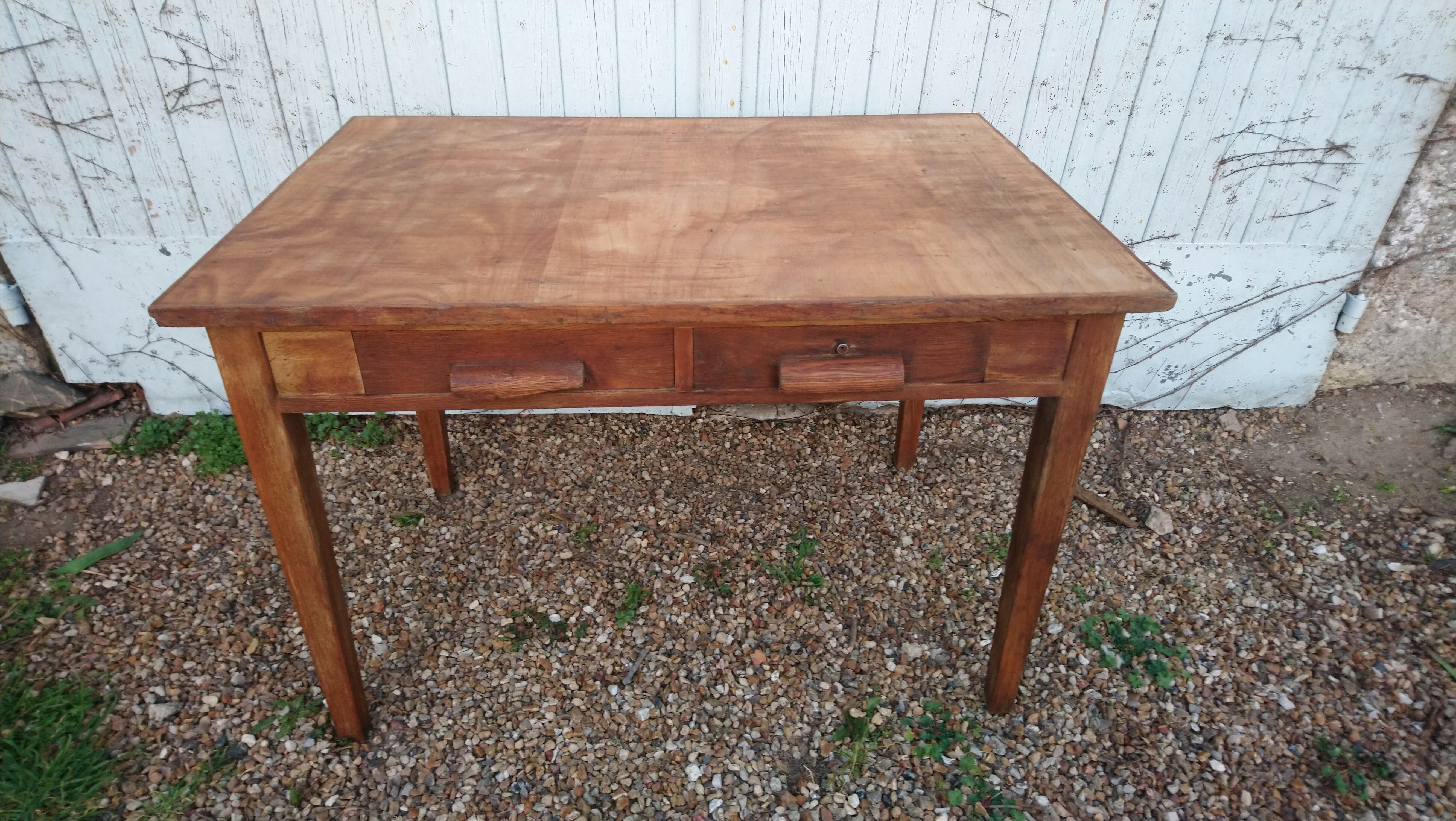 Oak farm table