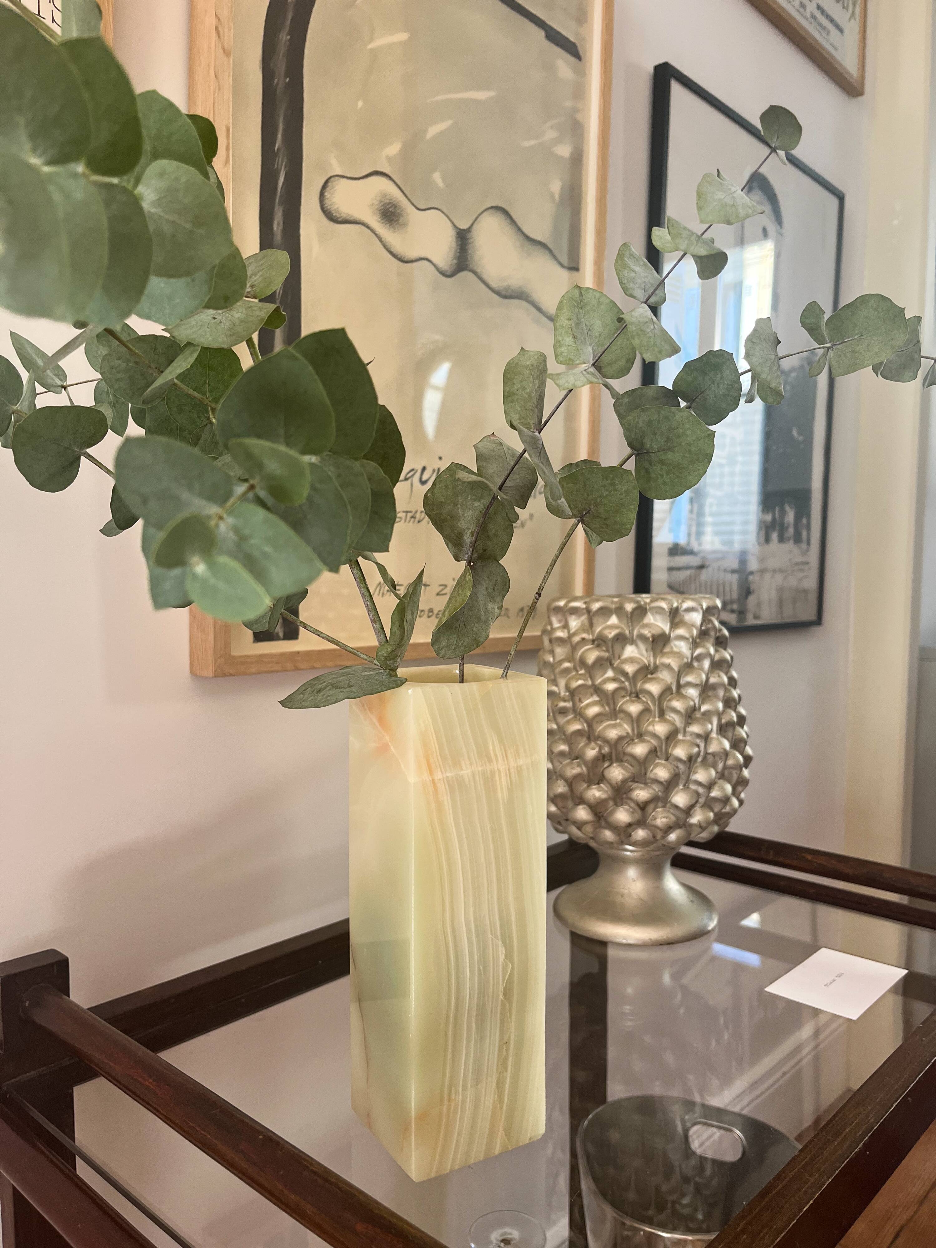 Vase en onyx