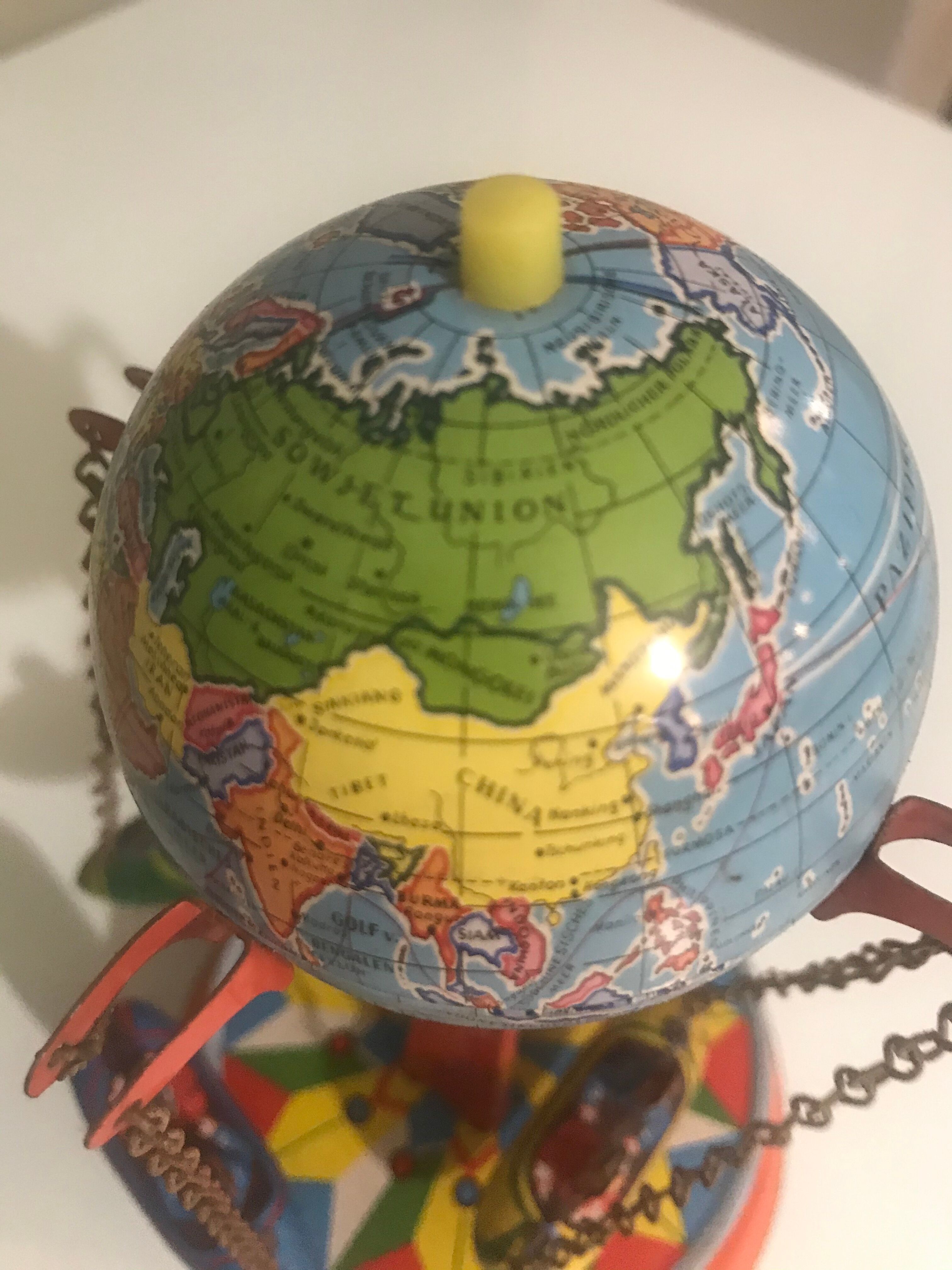 Merry-go-round world