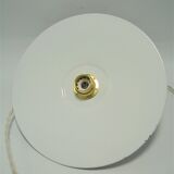 Suspension in black enamelled sheet metal