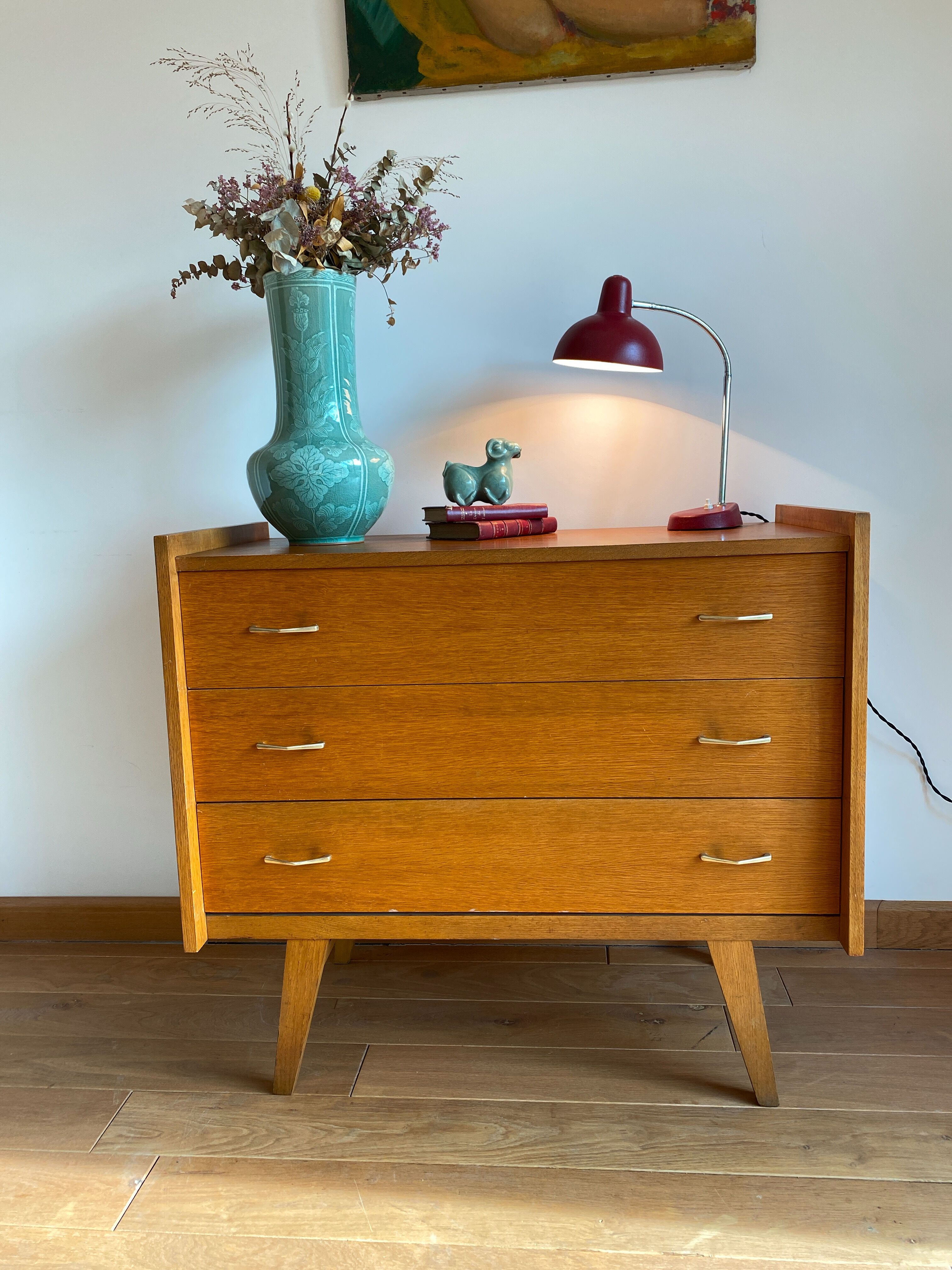 Vintage dresser