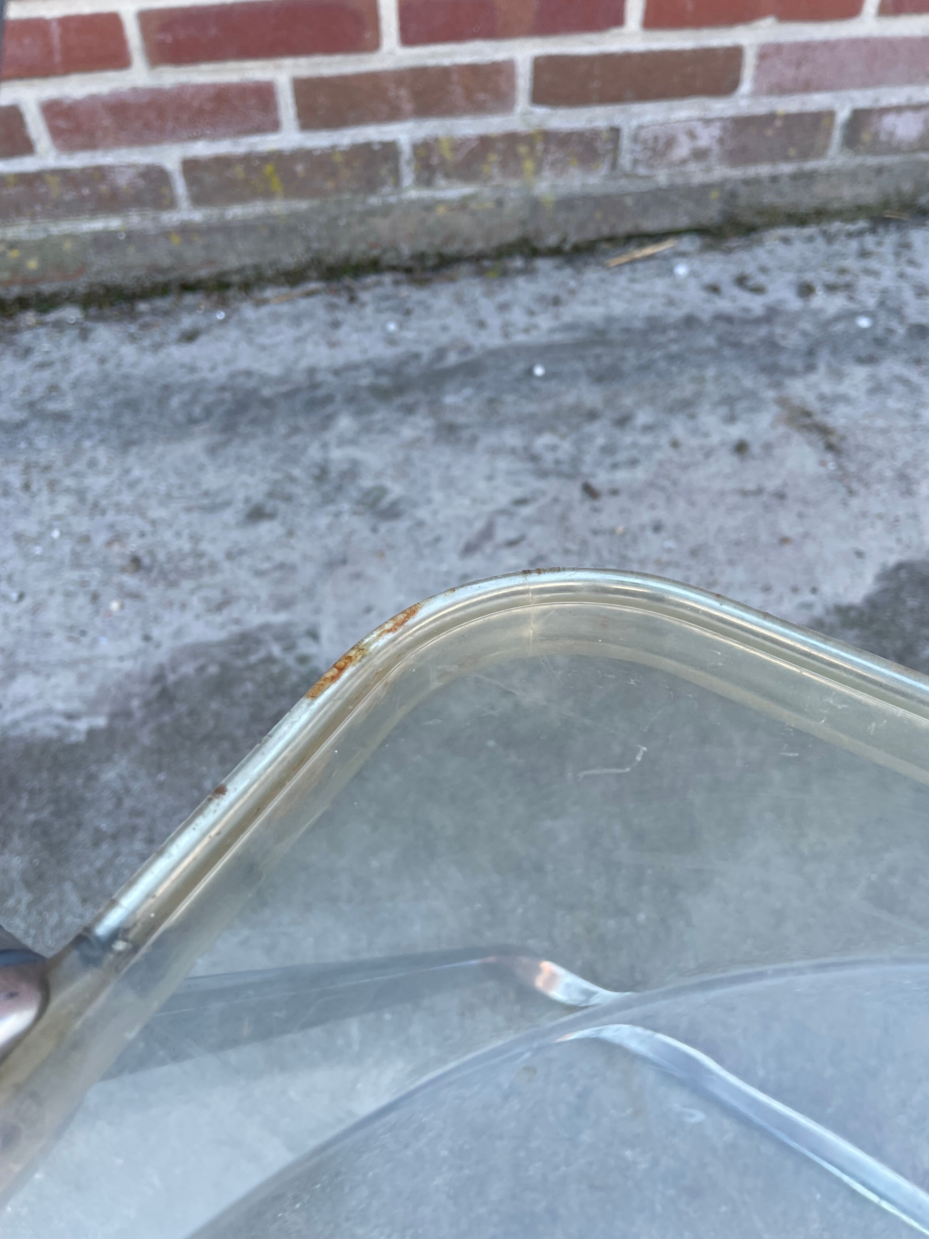 Plia chair by Giancarlo Piretti  for castelli