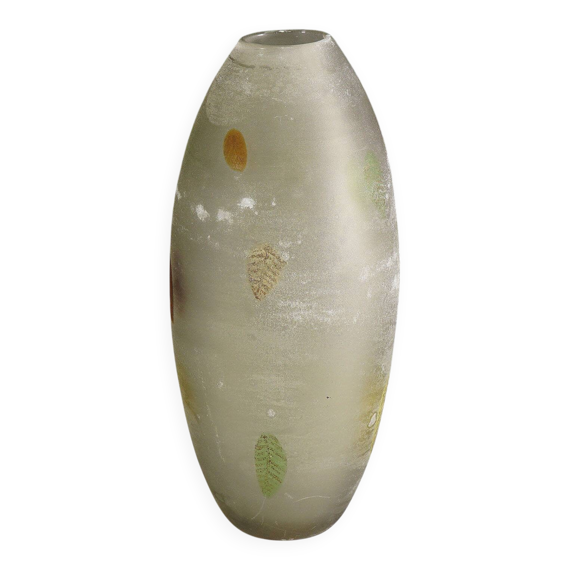 Glass vase 'A Scavo' by Gino Cenedese with autumn leaves