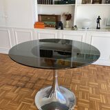Tulip foot table & 4 chairs