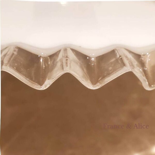 Abat-jour vintage pour suspension en opaline blanche