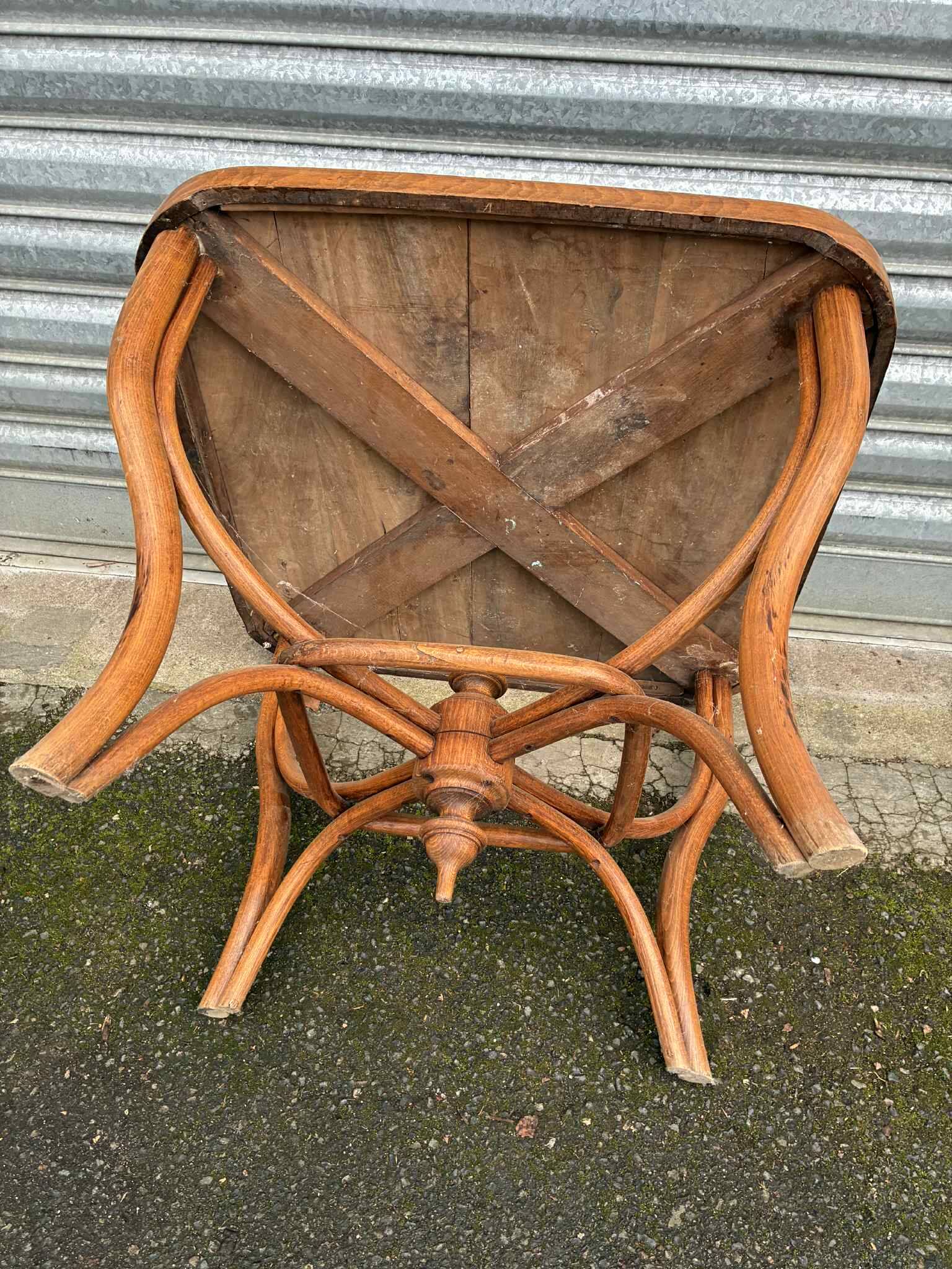 Side table/coffee table