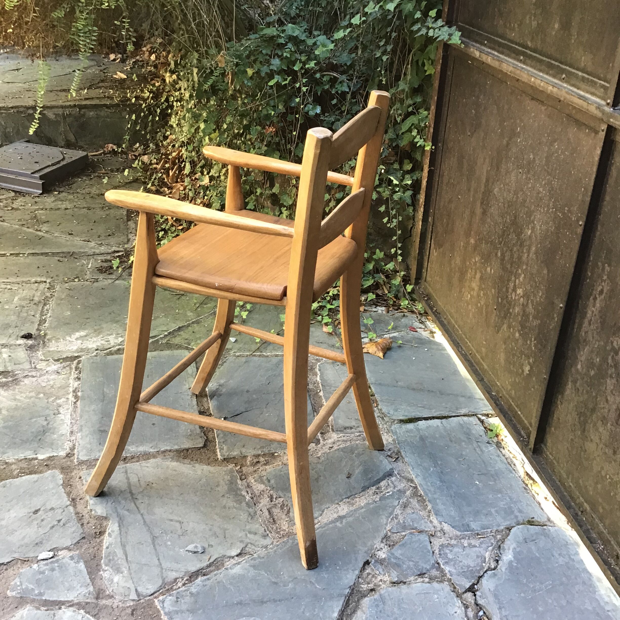Children's high chair solid wood