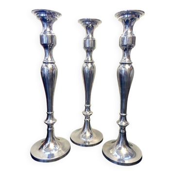 Trio de bougeoirs, chandeliers, flambeaux en aluminium brossé poli