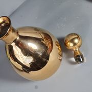 Alcohol service: bottle - 7 golden puffed glasses, vintage mahogany tray 50s sb