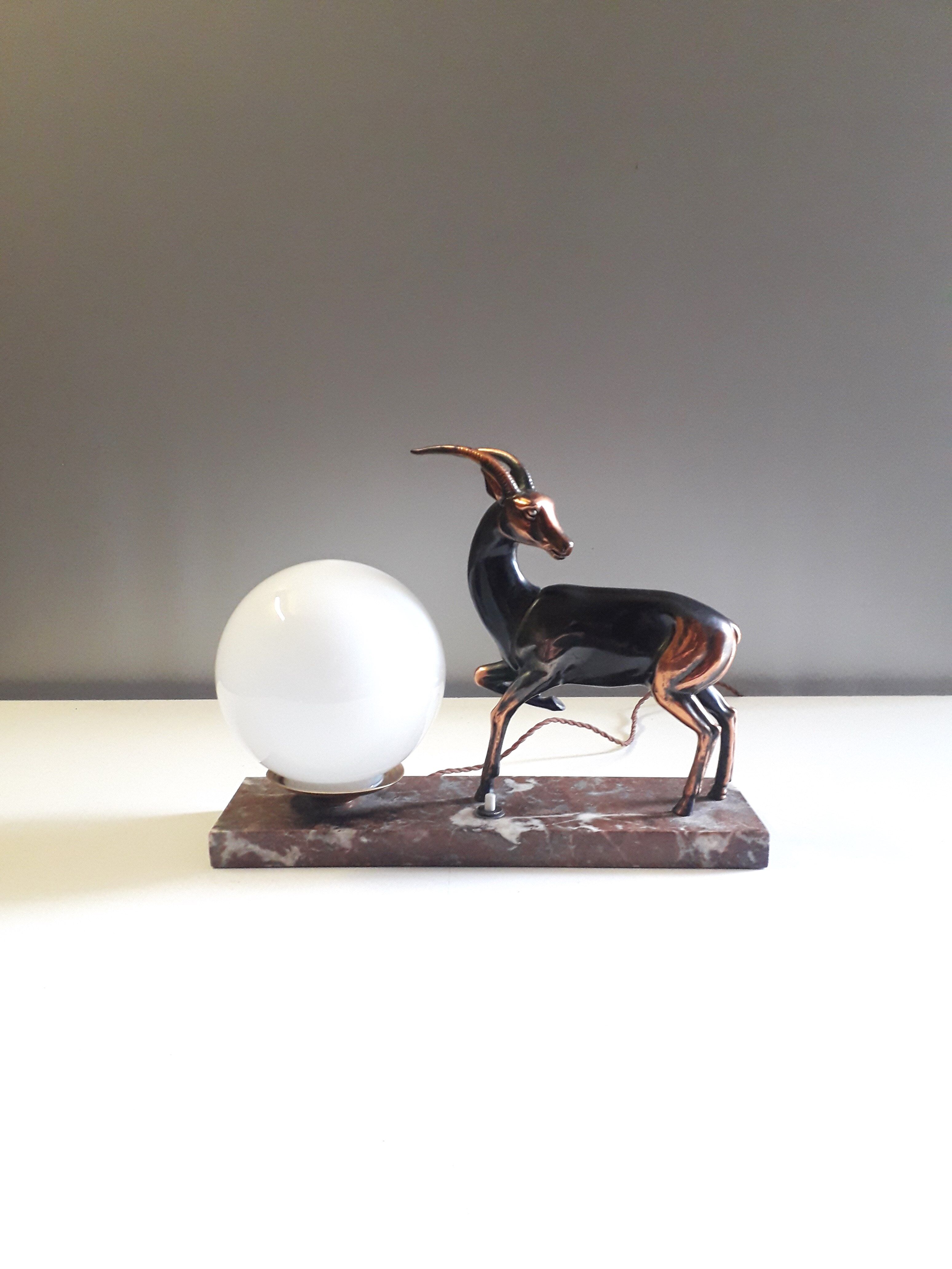 Art Deco table lamp - Copper antelope on marble - 1940