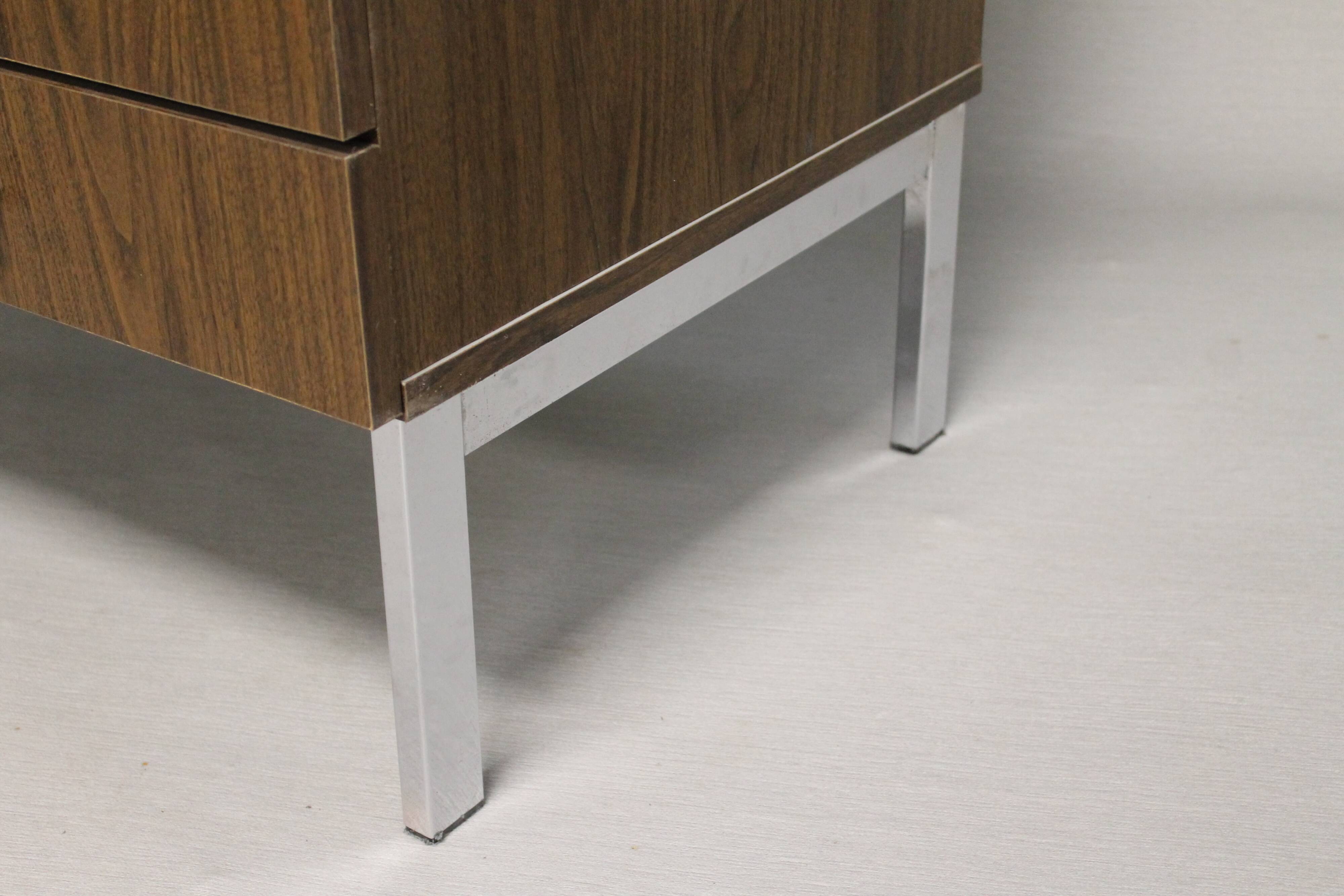 Penderie "1215b" by Pierre Guariche for Meurop
