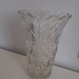 Vase en cristal taillé