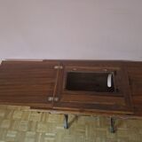 Sewing machine table