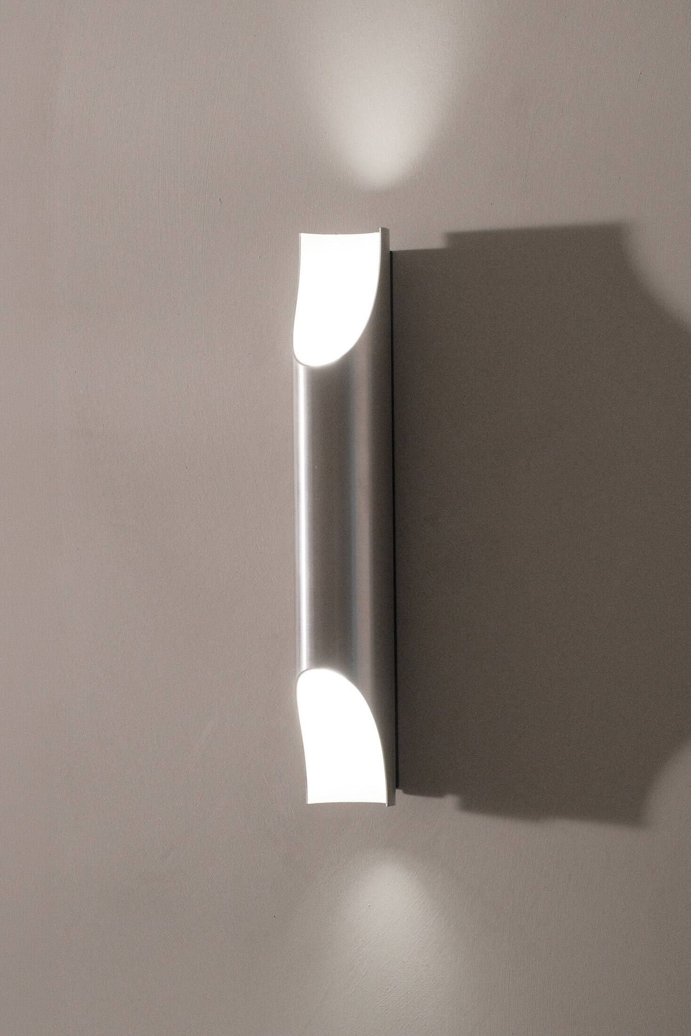 Fuga wall sconces