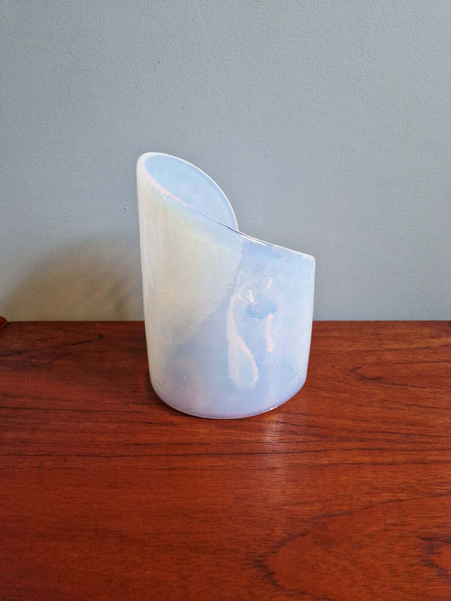 Opalescent glass spiral lamp from Murano, La Murrina, 1970-80.