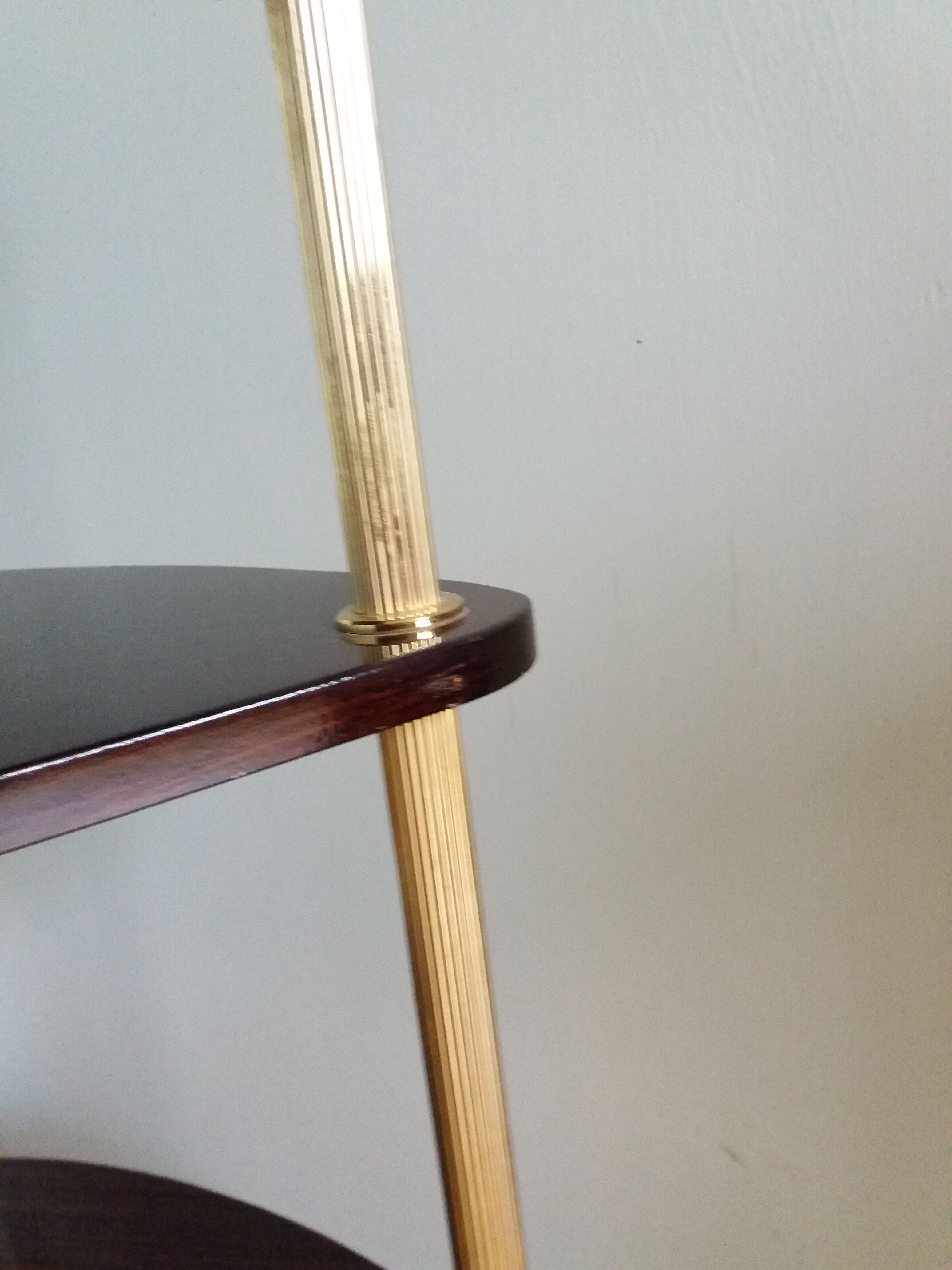 Formica corner shelf neck and gilded metal