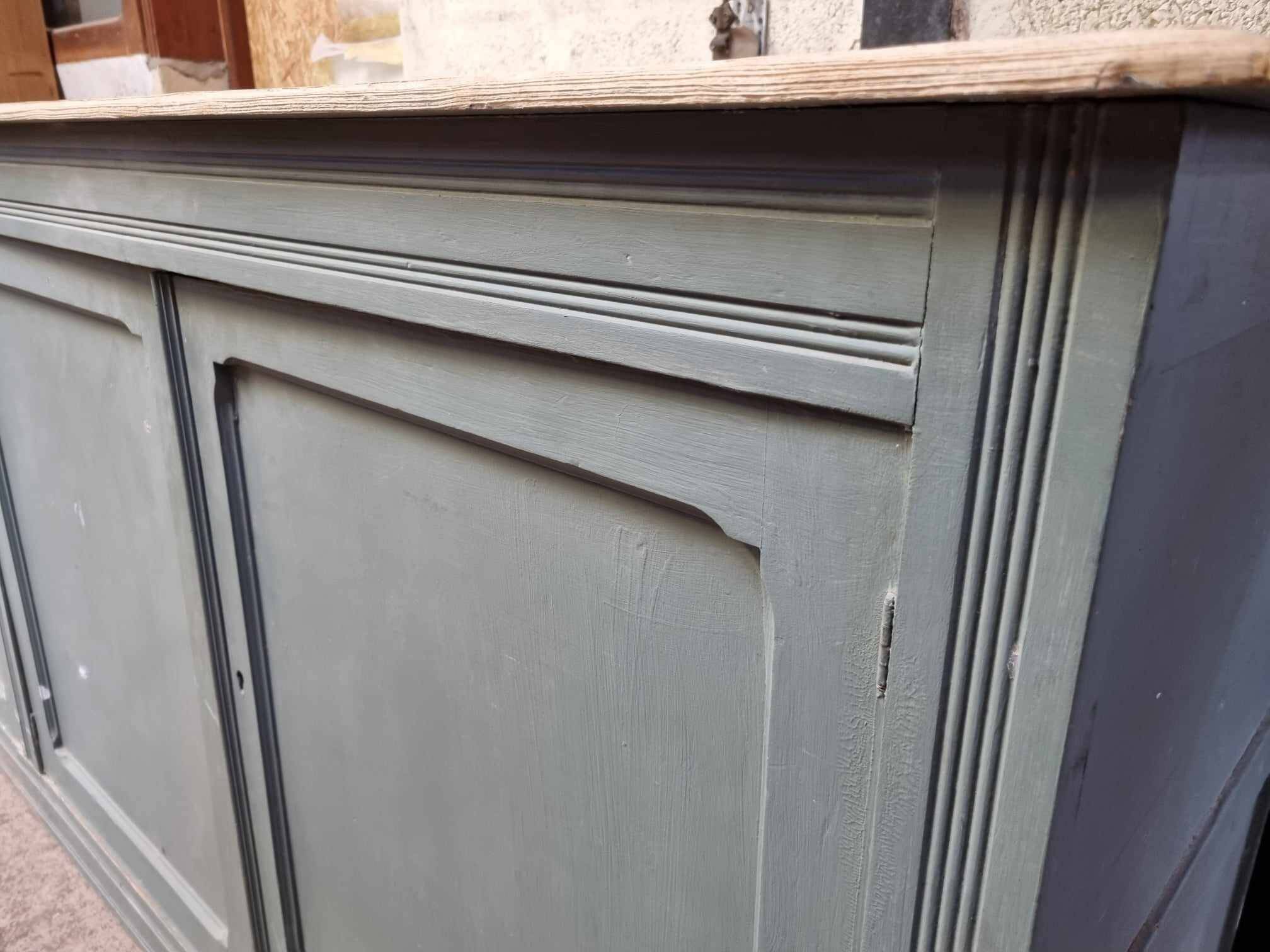 4-door trade furniture