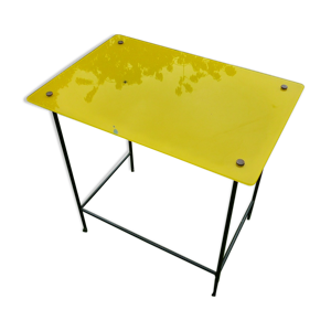 Table d'appoint en verre jaune
