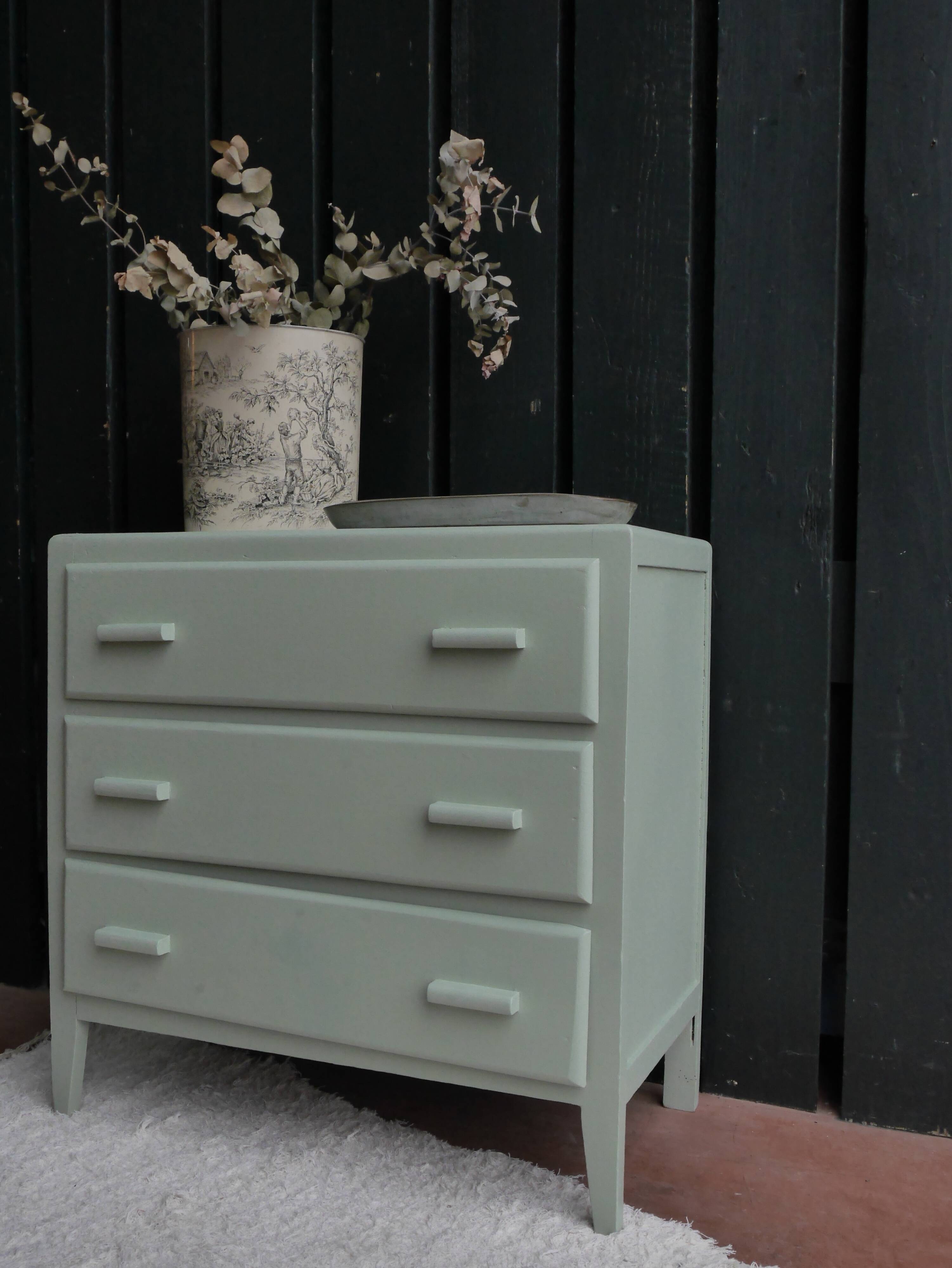 Pastel green chest of drawers