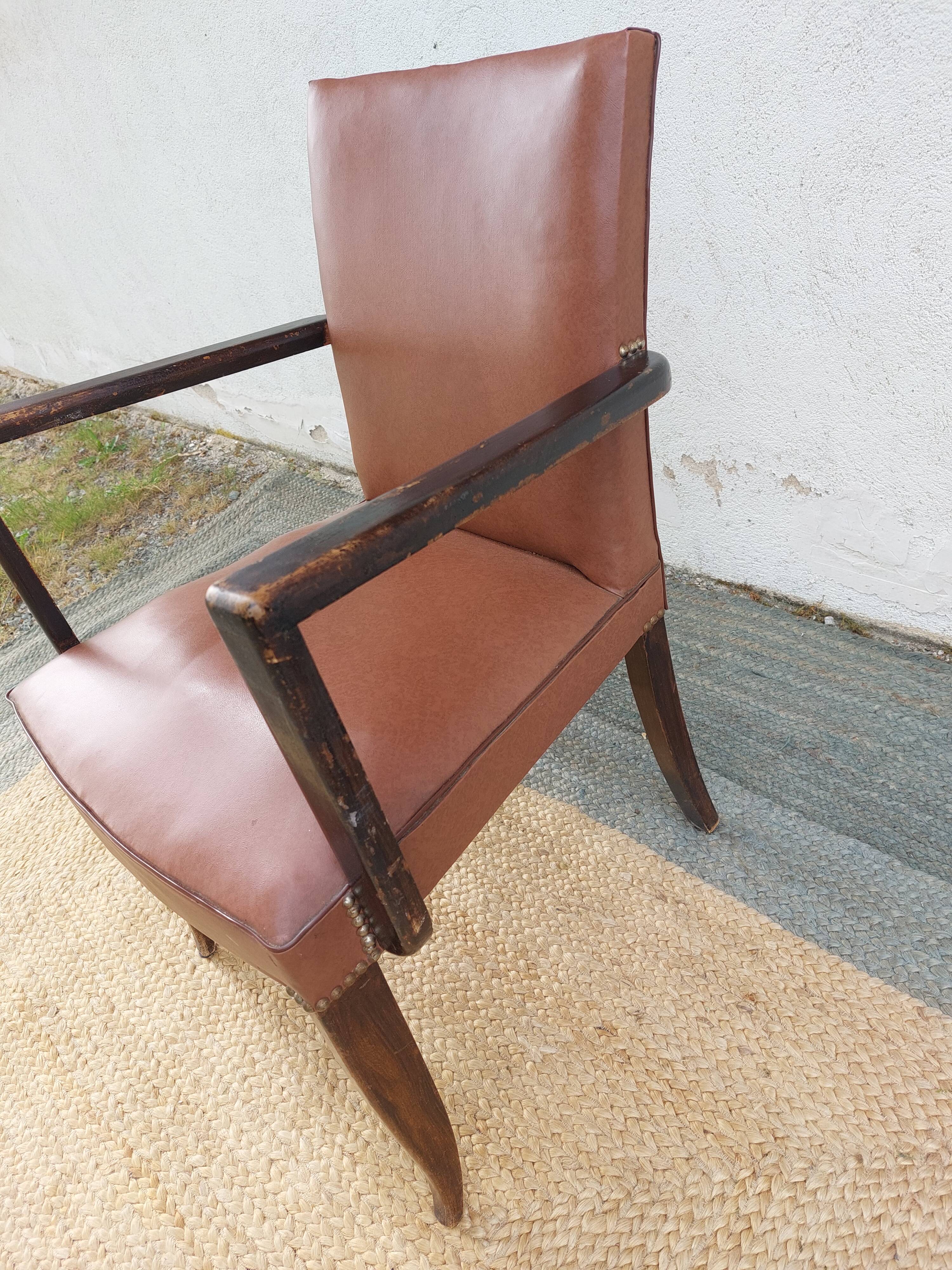 Bridge chair