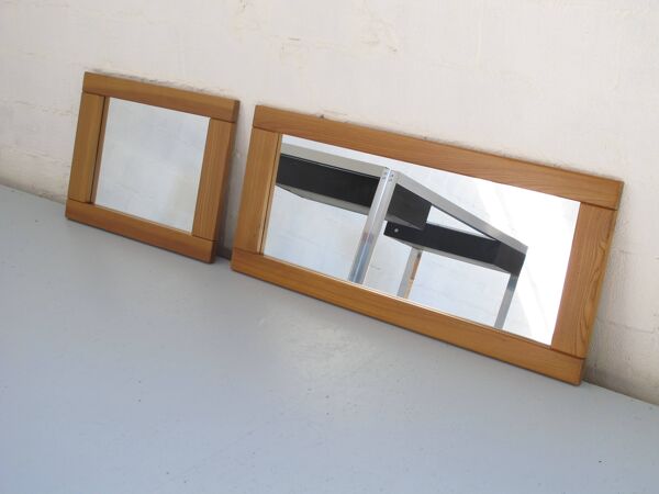 Paire de miroirs en orme massif édités par le groupe Regain 1980