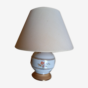 Porcelain bedside lamp