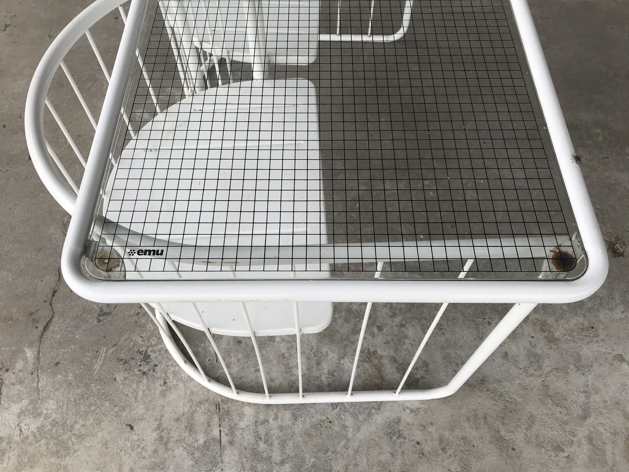 Vintage70's, Emu table in metal and glass, chairs swivelling under the table