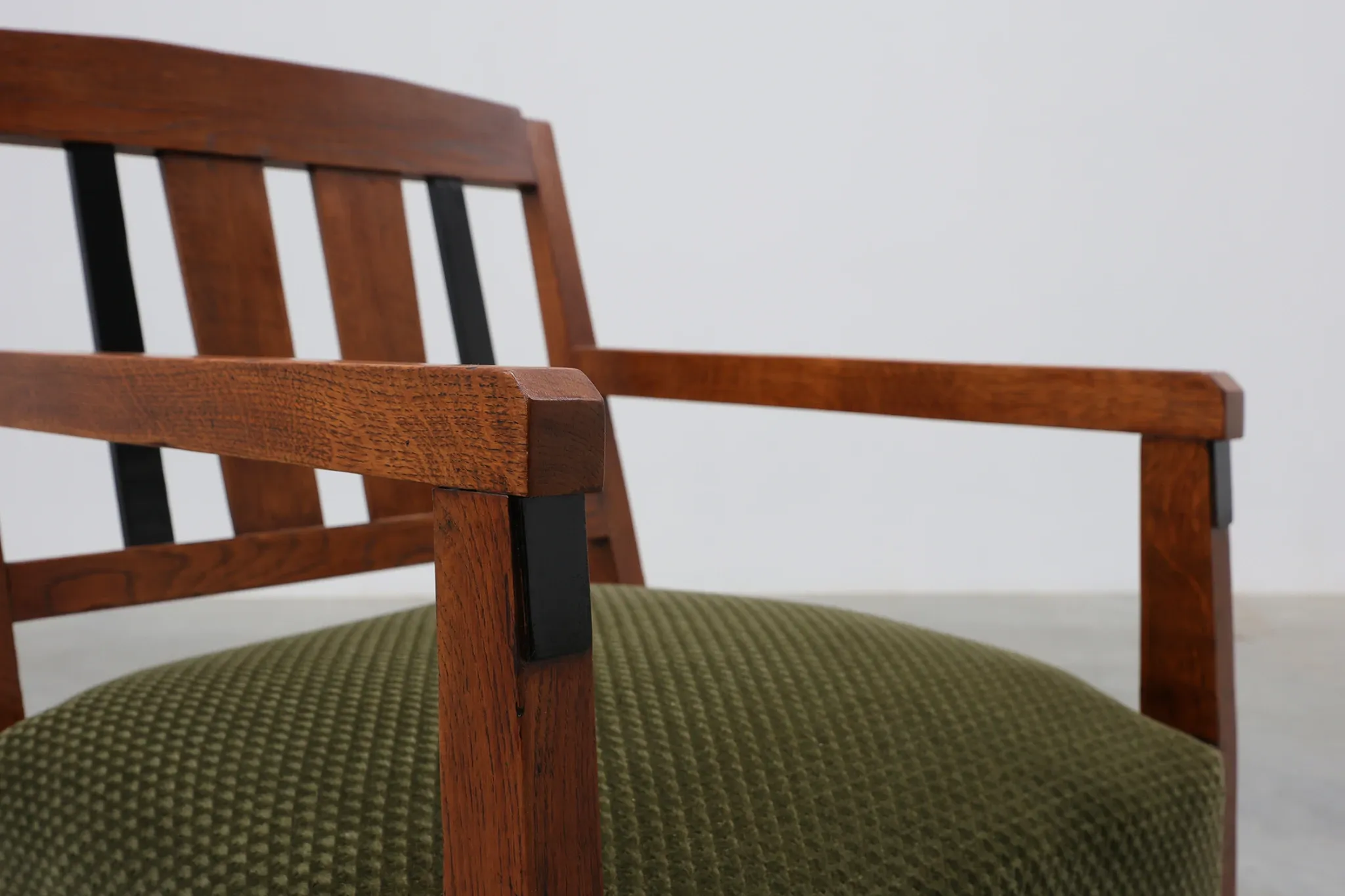 Amsterdamse School Oak Armchair with Green Velvet Seat, Netherlands, 1920s