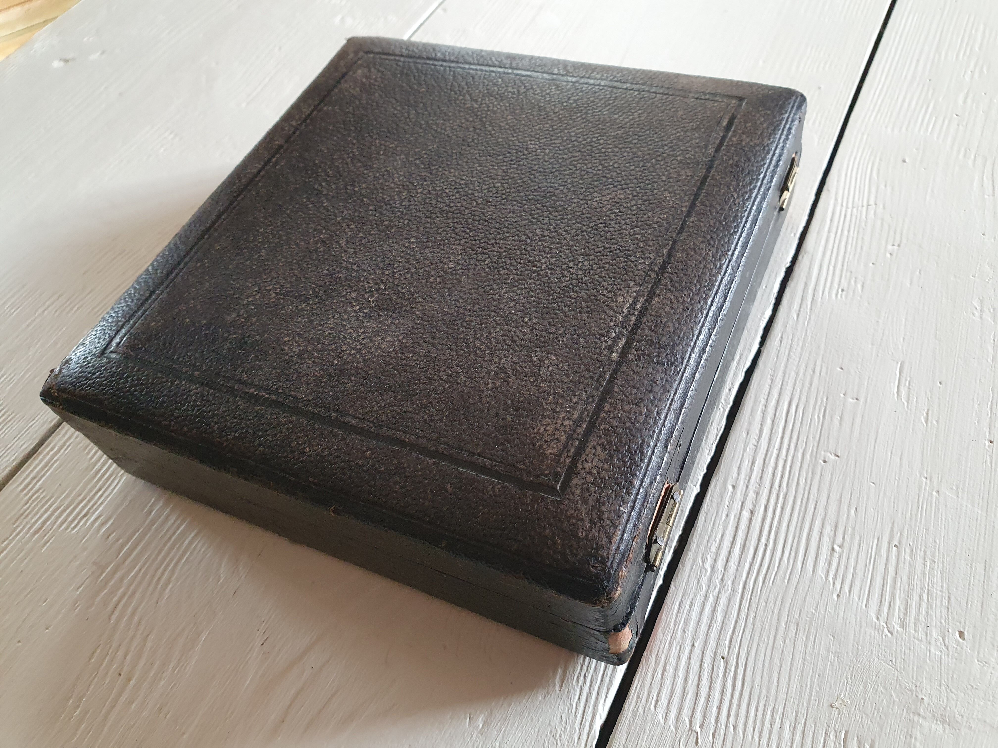 12 small silver metal spoons Christofle mesh model