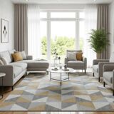 Elegant tricolor rug with geometric pattern