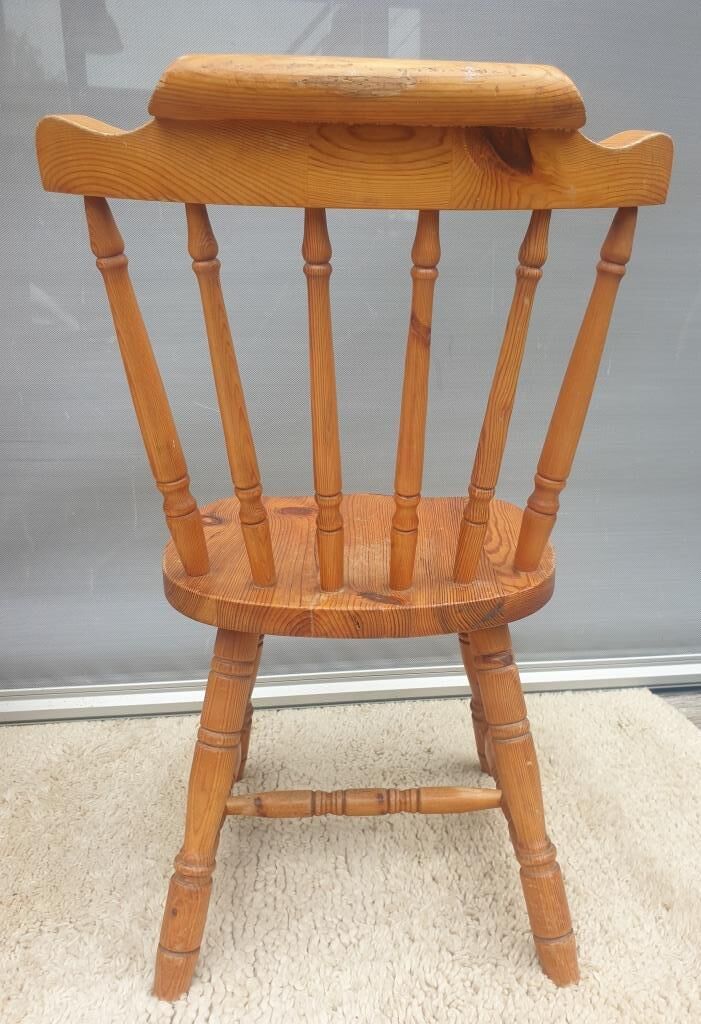 Trio Chairs Country Shaker