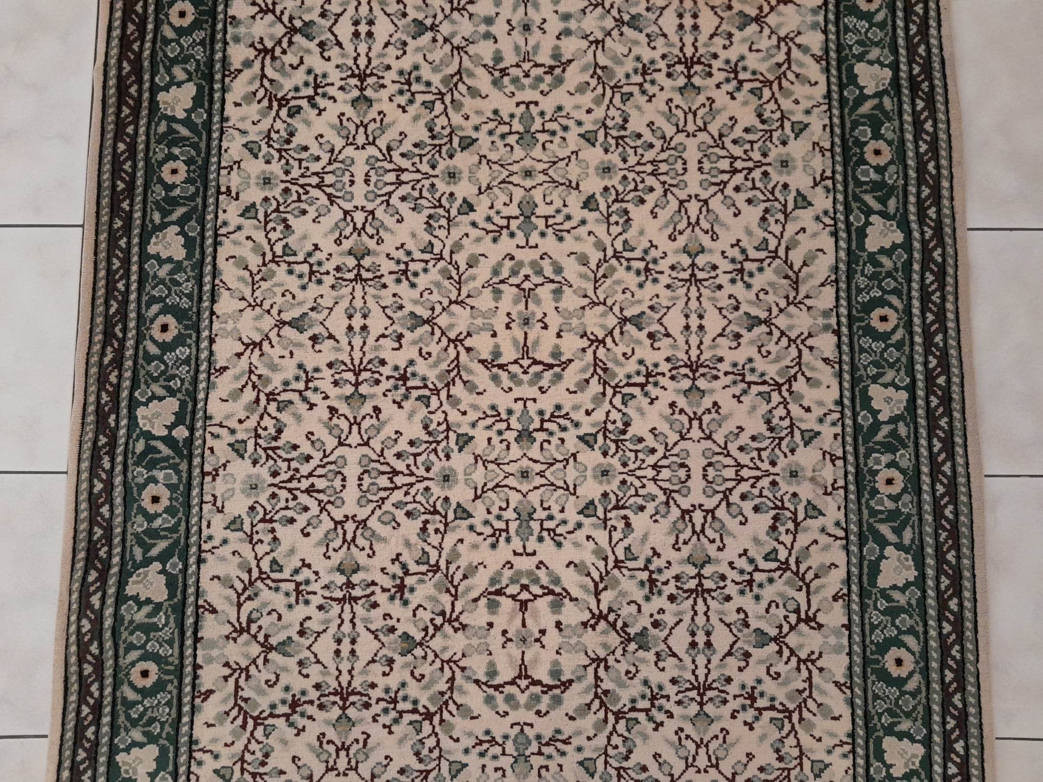 Handmade Berber rug Kairouan 177x121cm
