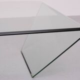 curved Glass coffee table 1980s Italy