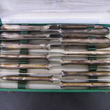 Ménagère de soixante pièces