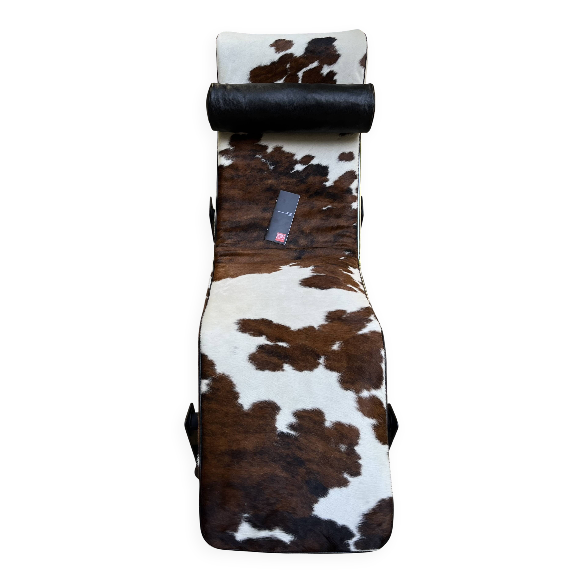 LC4 Le Corbusier pony daybed