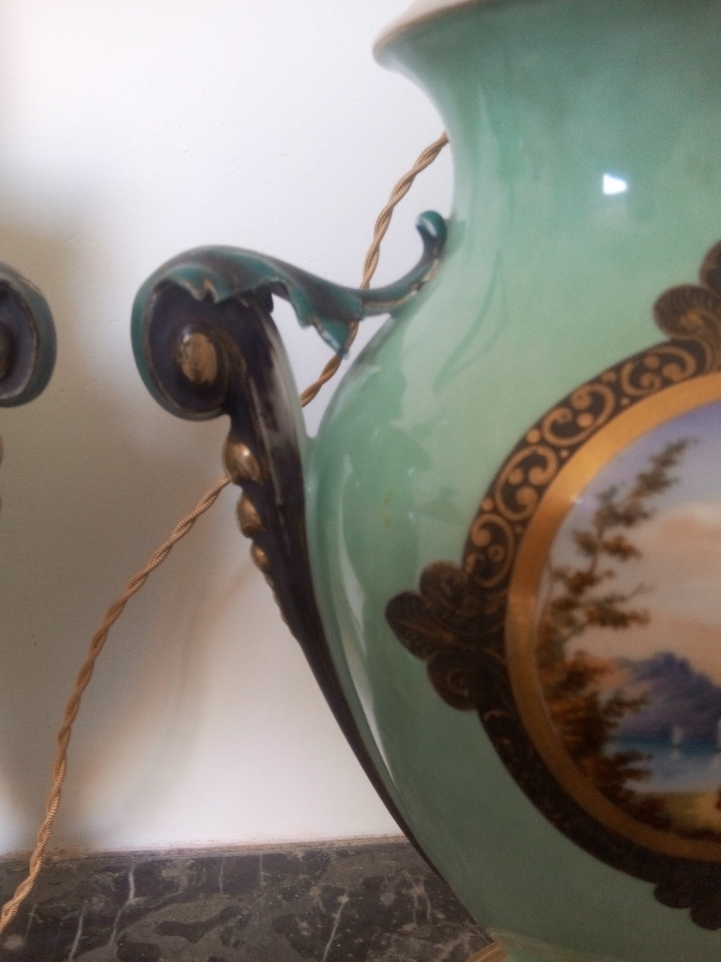 Pair of legs of porcelain lamps from Paris