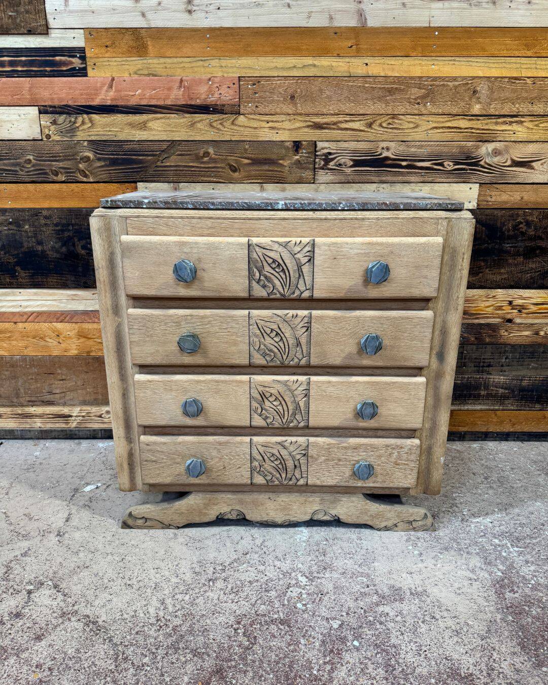 Art Deco oak chest of drawers