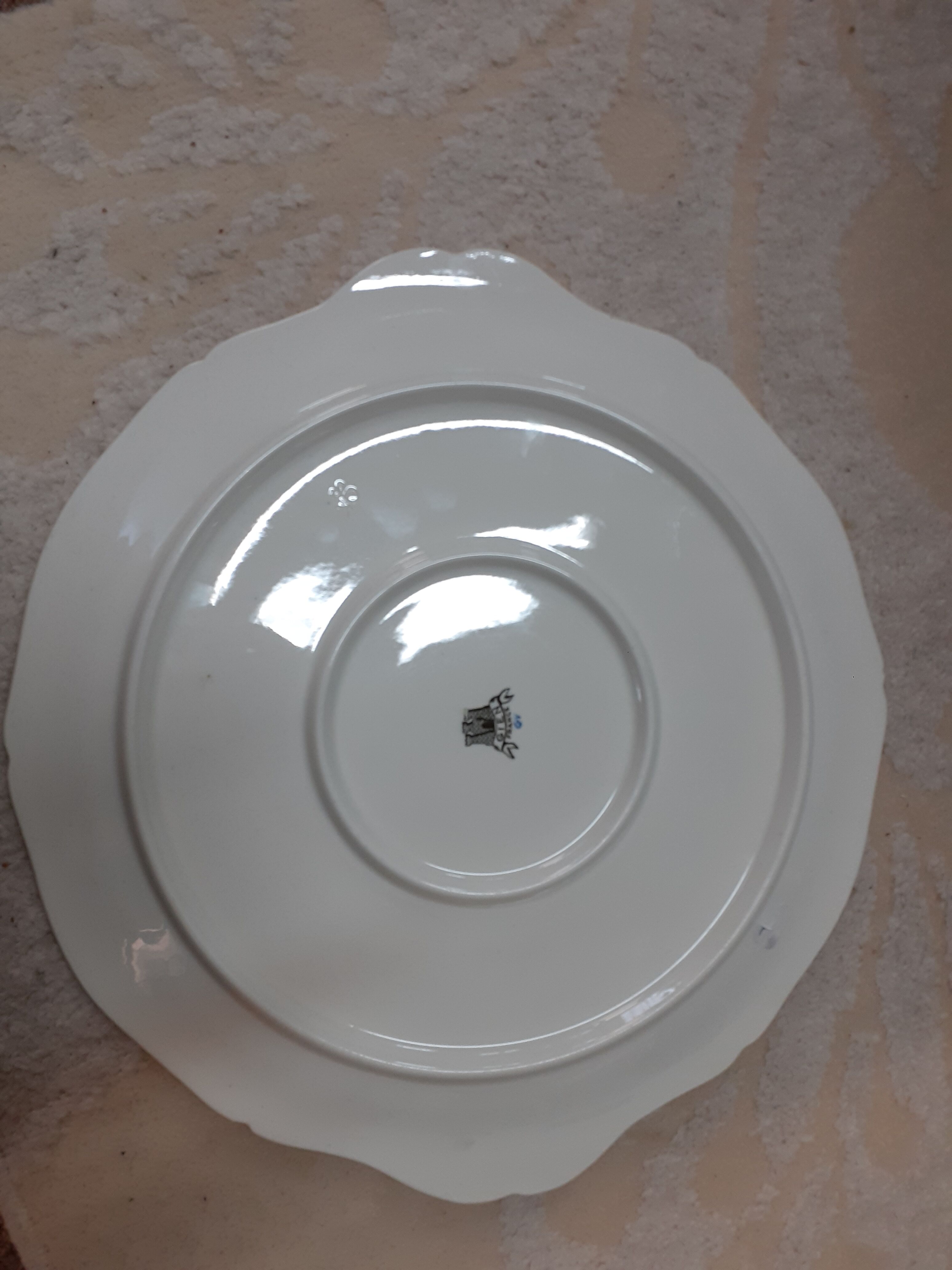 Renaissance gien pie dish