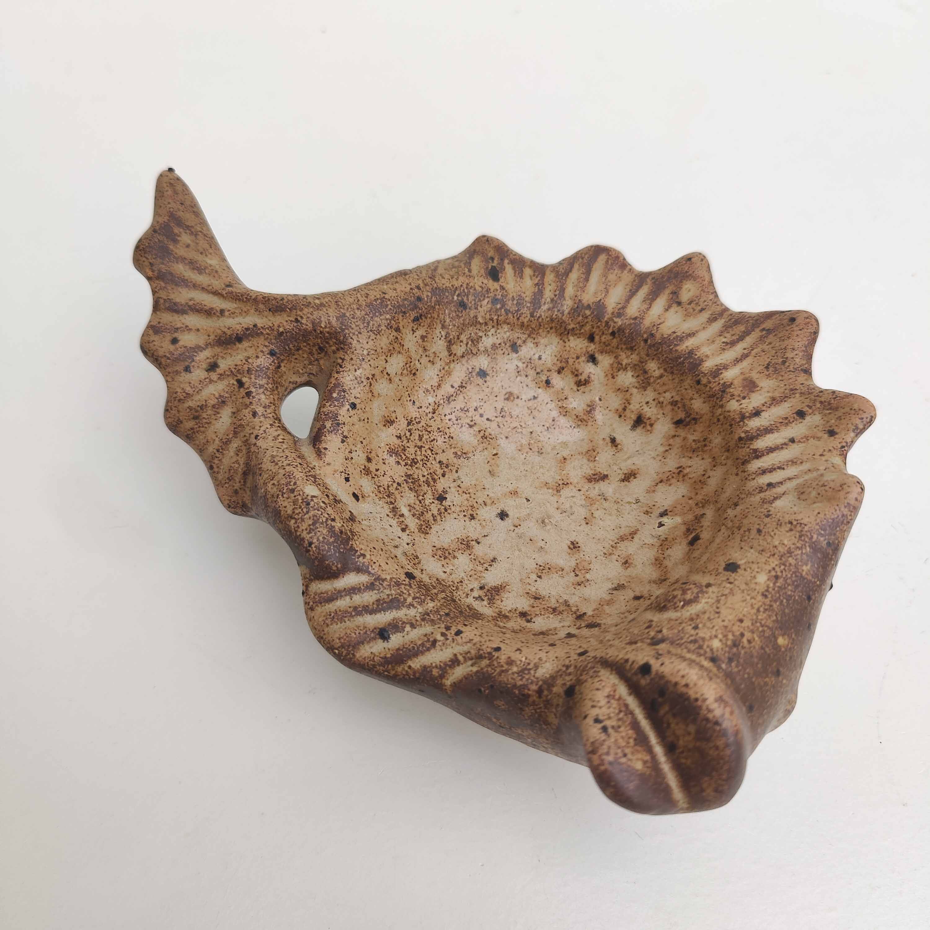 Ceramic ashtray zoomorphic fish