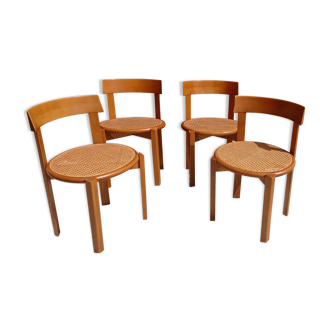 Lot de 4 chaises cannées vintage