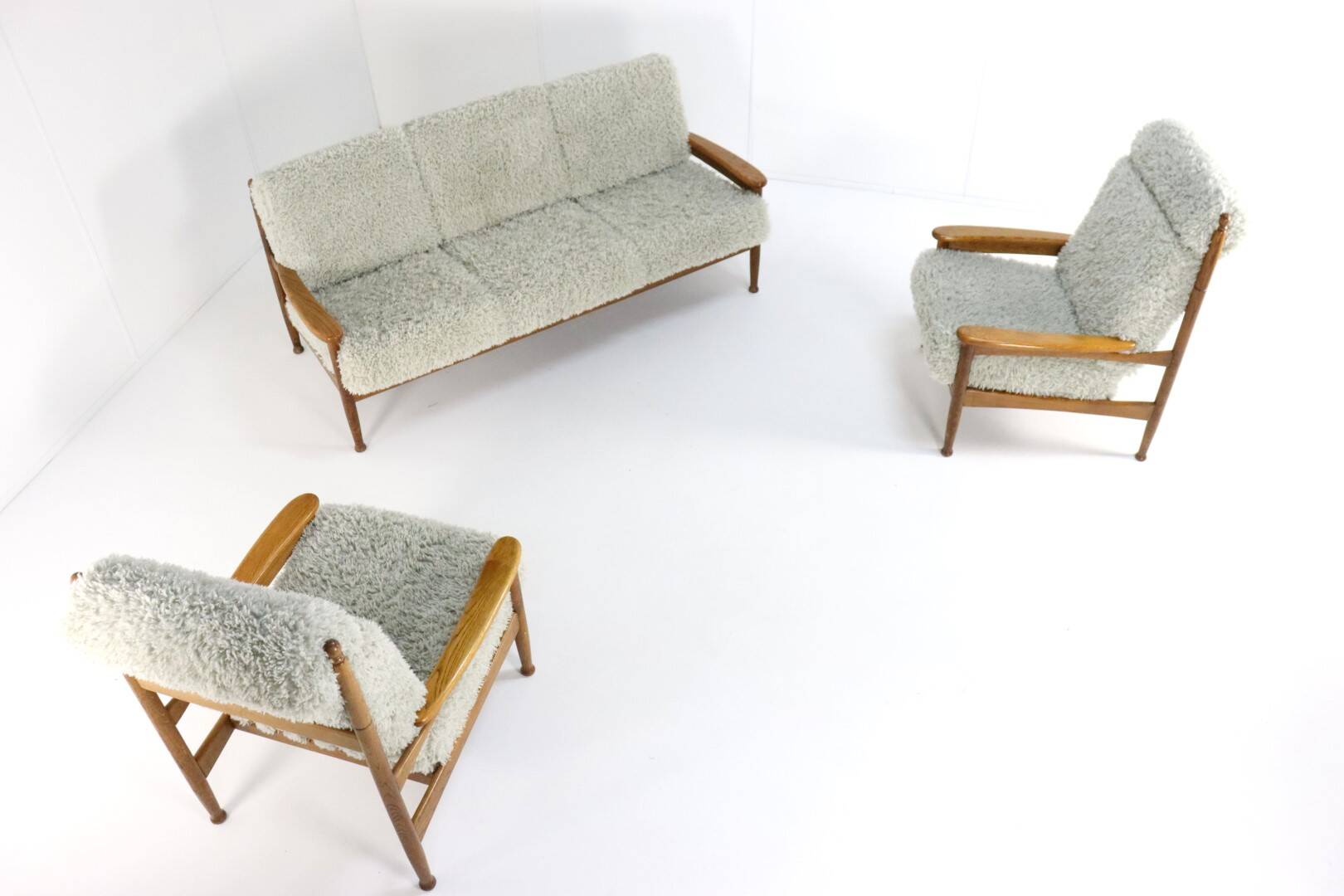 Set van designer bank + 2 fauteuils 'Sliedrecht' - opnieuw bekleed