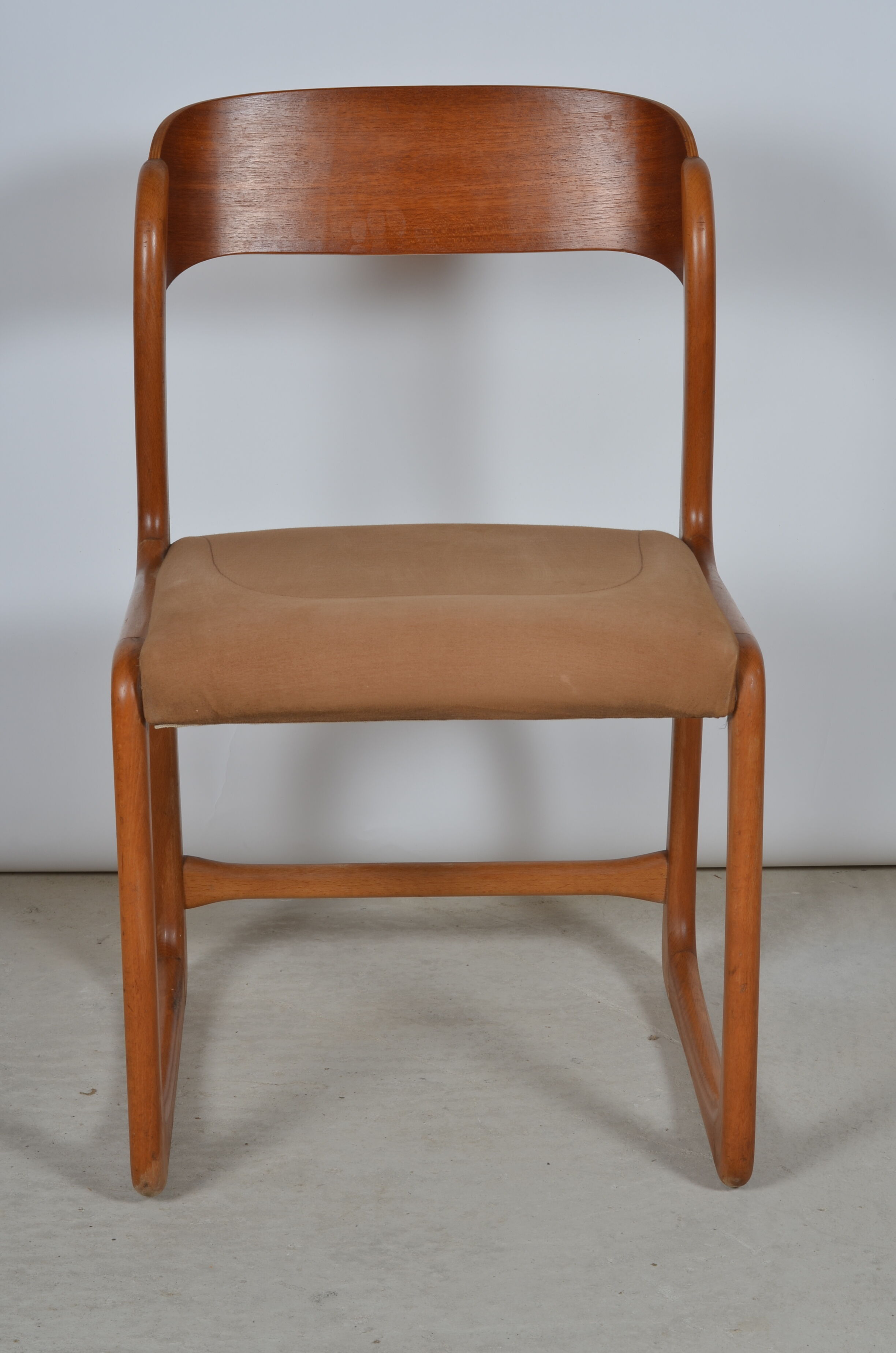 Baumann sleigh chair