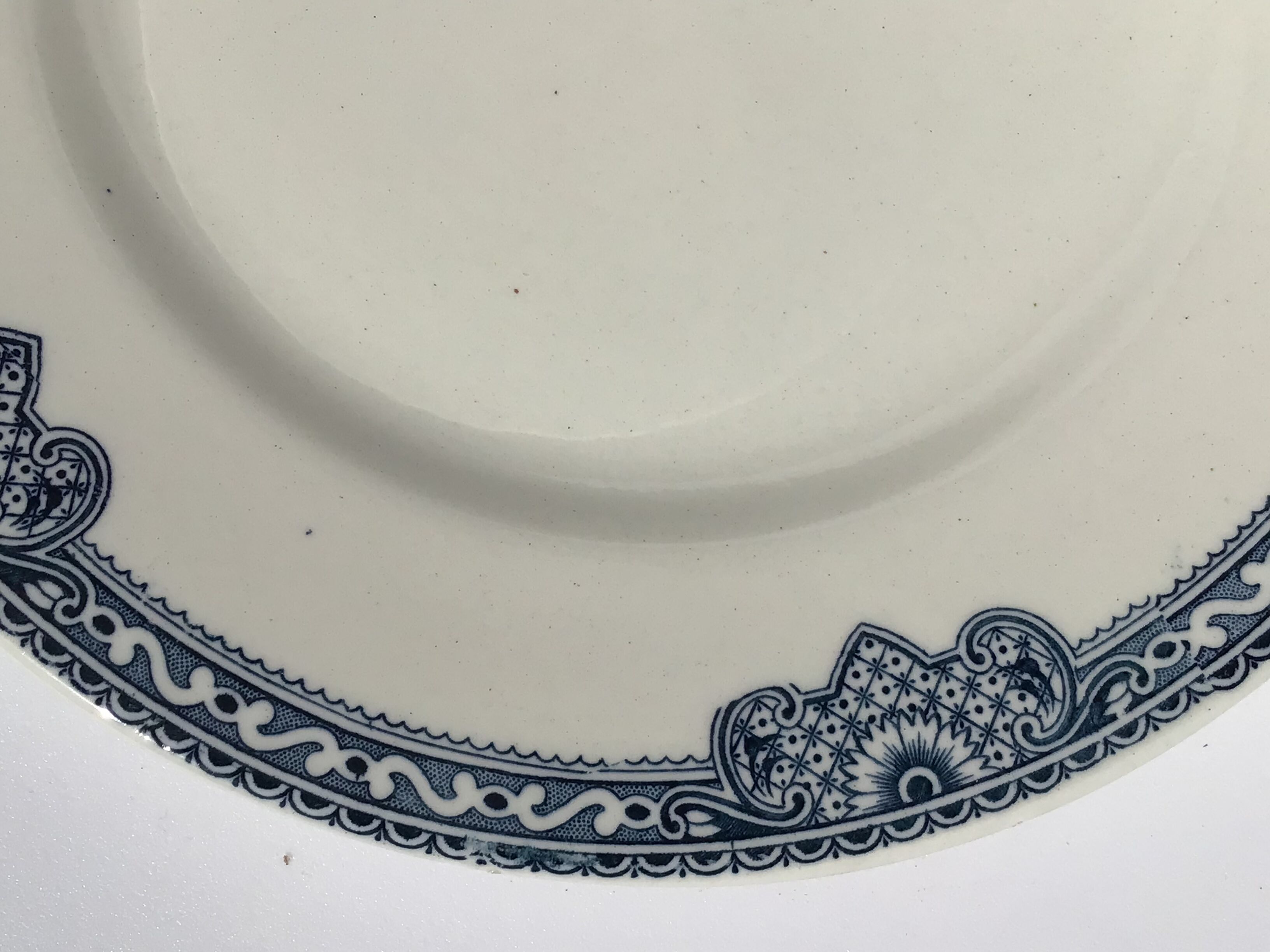 5 Plates dessert Terre de Fer Salins Jumièges navy blue