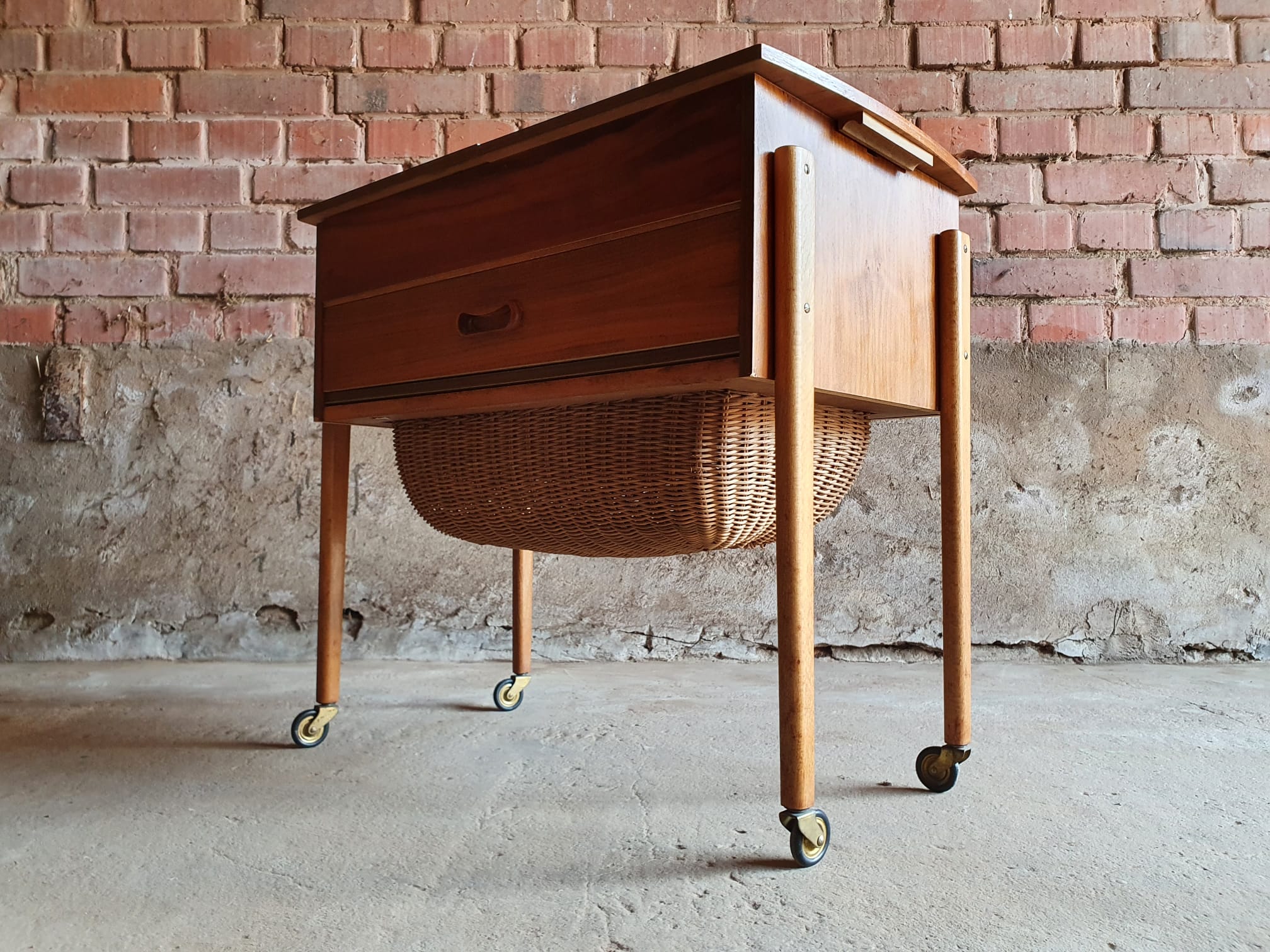 Piece of furniture with scandinavian teak sewing 1950