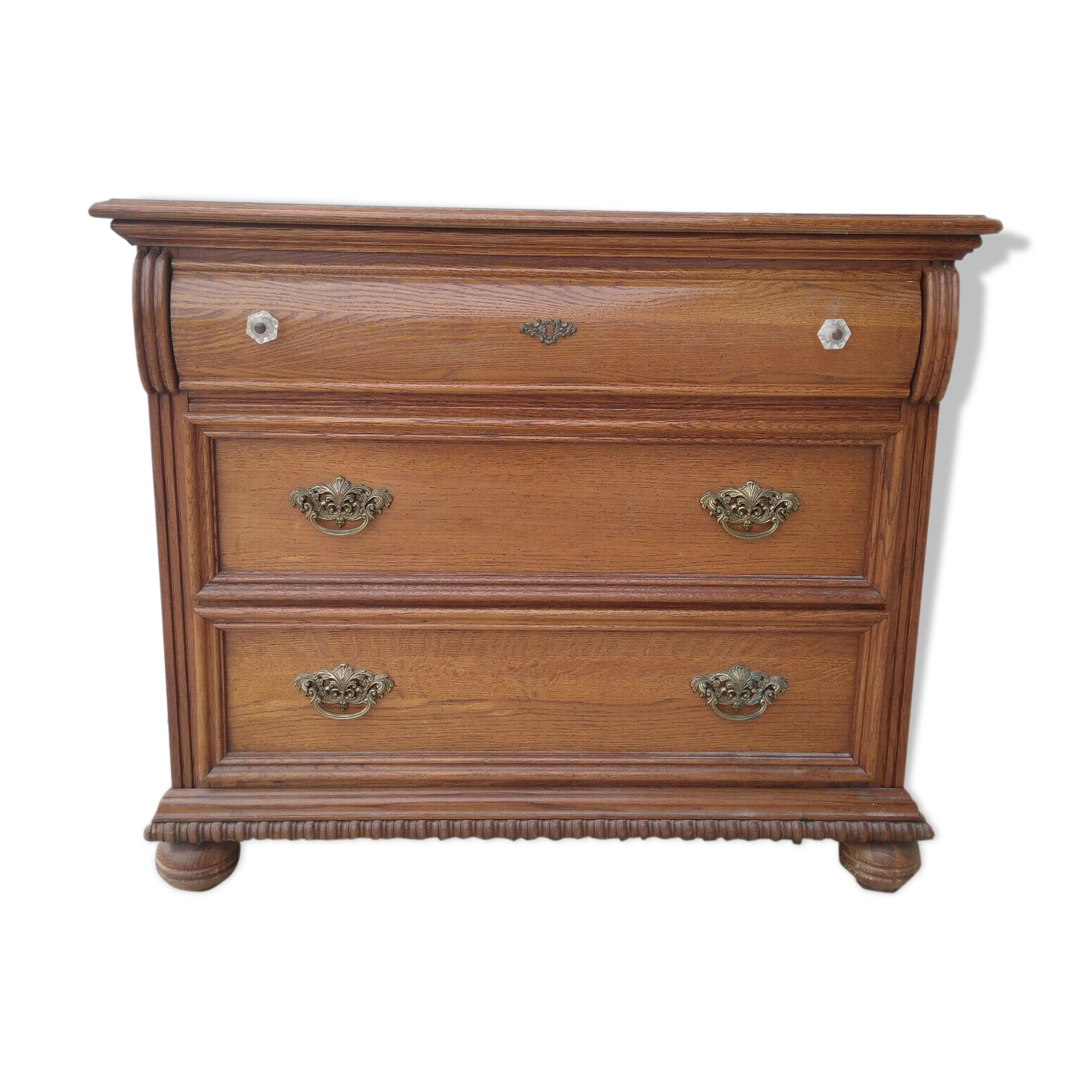 Victorian Lexington oak dresser