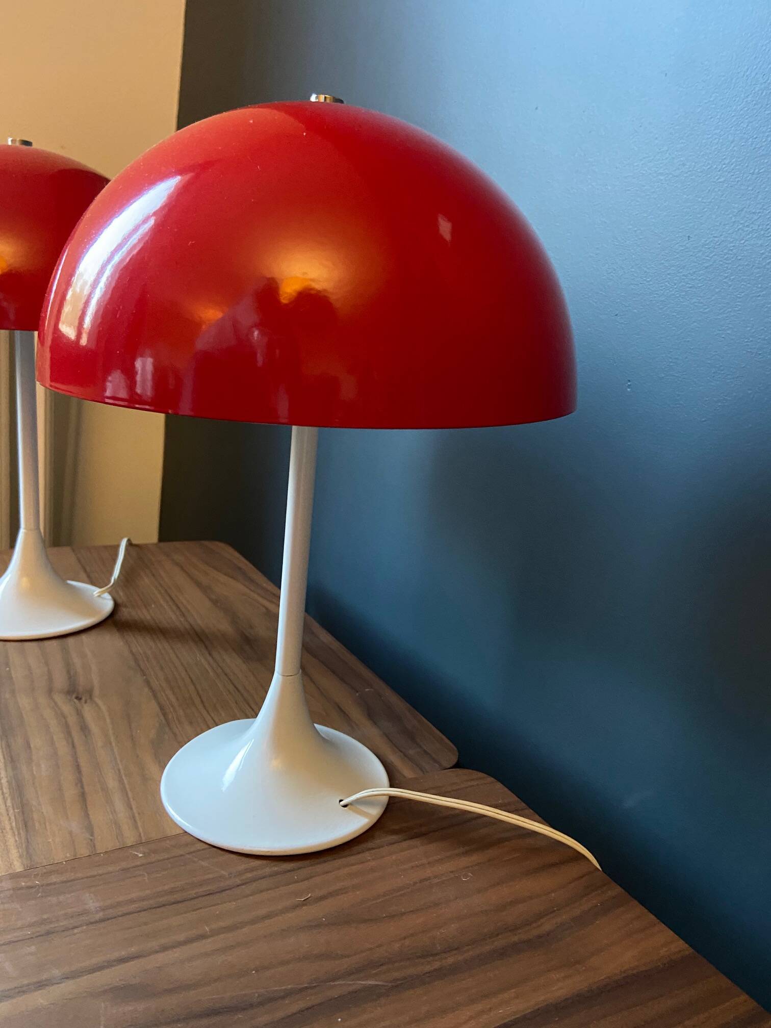 Paire de lampes métal rouge