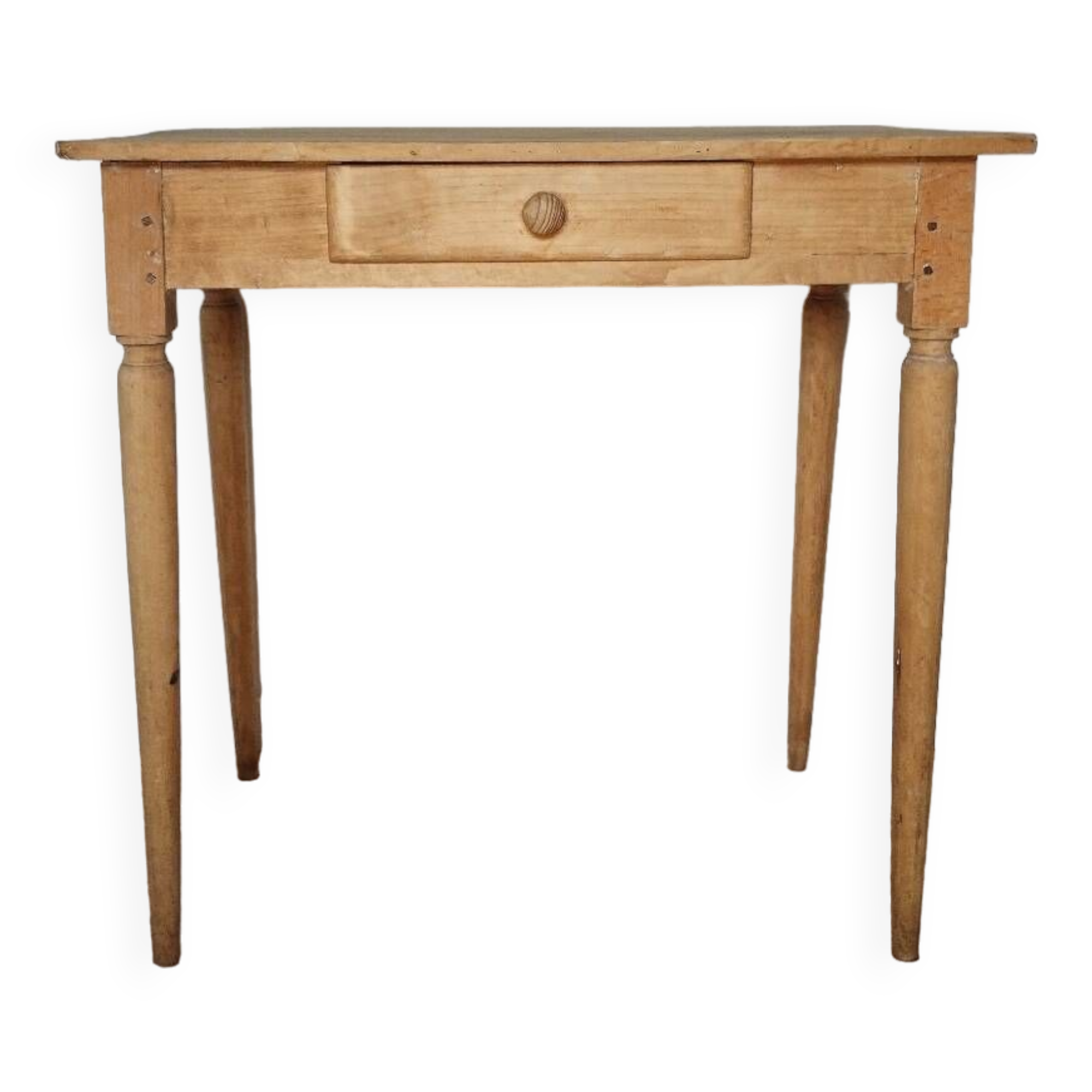 Spindle legs desk