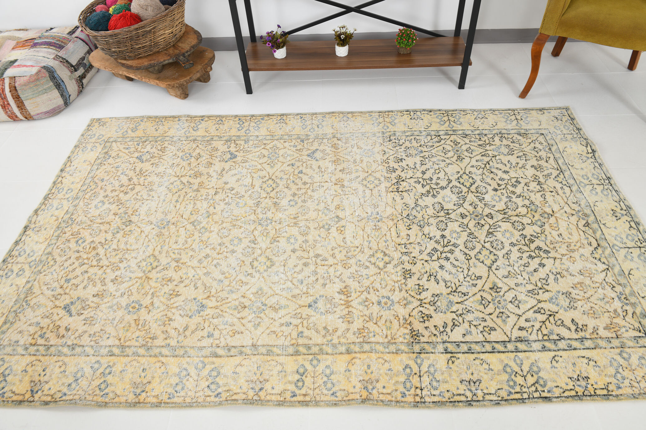 5x8 beige yellow tones turkish rug 247x152cm