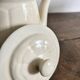 Antique ivory earthenware teapot – Art Deco style – 1930s/50s
