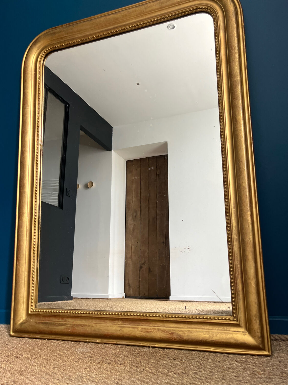 Antique mirror Louis-Philippe gilded with gold leaf 116,5cm/86cm